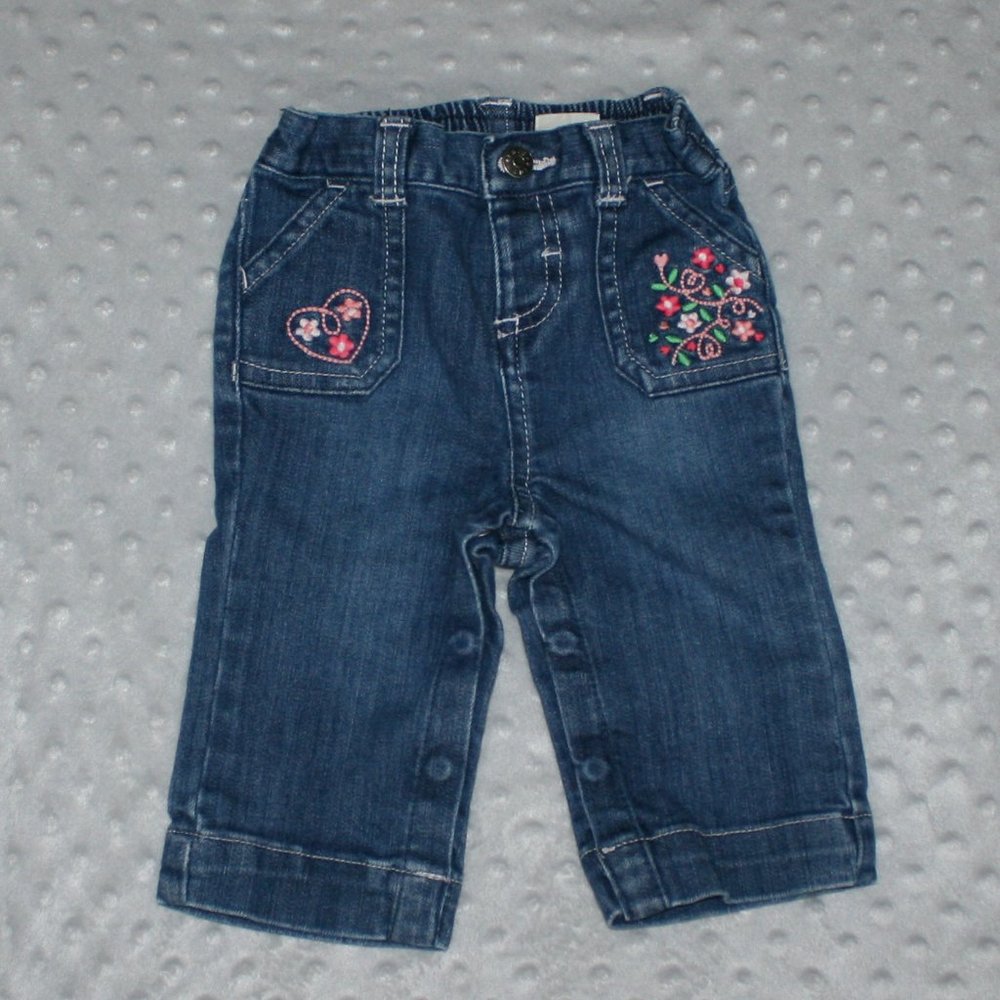 5/$20 Baby girl heart and flower jeans 6 months